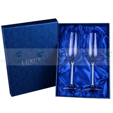 hộp đựng ly rượu vang