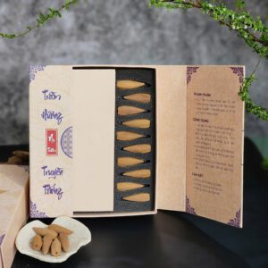 HỘP ĐỰNG TRẦM HƯƠNG – BAO BÌ PHẢI XỨNG TẦM GIÁ TRỊ