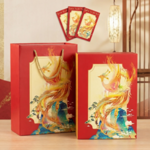 HỘP QUÀ TẾT MÀU ĐỎ HOẠ TIẾT PHƯỢNG HOÀNG – THIẾT KẾ SANG TRỌNG, ĐẬM NÉT TRUYỀN THỐNG